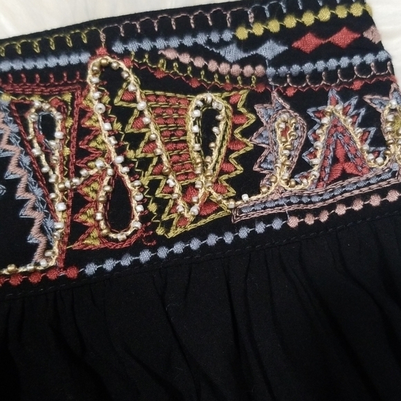 Windsor Beaded front Mini Skirt - Picture 4 of 6
